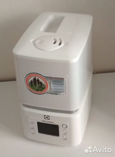 Увлажнитель воздуха Electrolux EHU-5310D