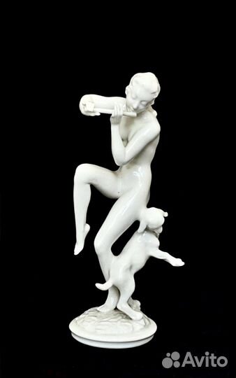 Статуэтка Девушка с козленком Hutschenreuther LHS