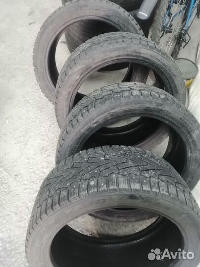 Pirelli Ice Zero 245/40 R18 97H