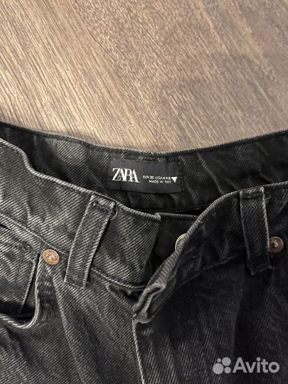 Джинсы zara