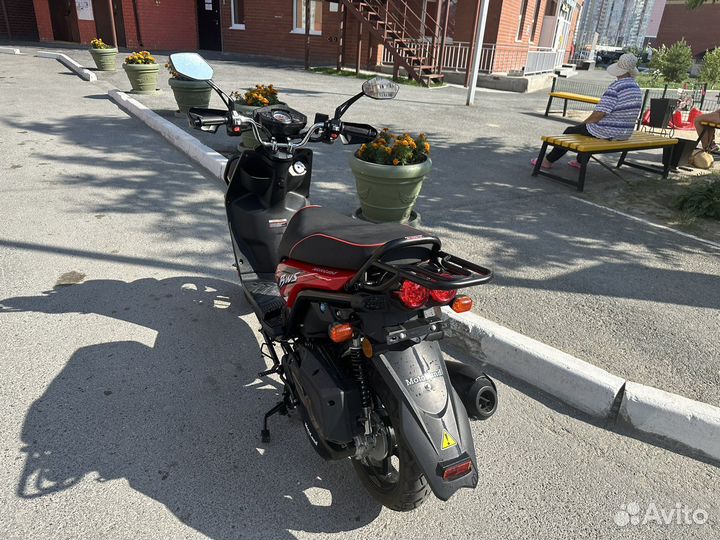 Скутер BWS 150