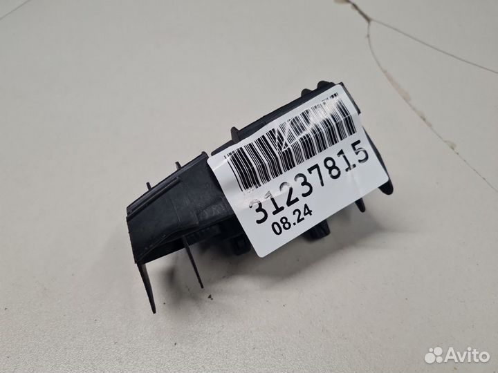 Кронштейн бампера заднего правый Toyota Corolla E12 2001-2007