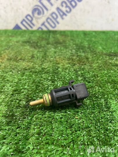 Датчик температуры охлаждающей жидкости Land Rover