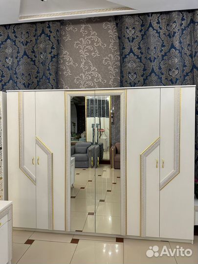 Спальня новая Спальня со склада