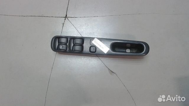 Кнопка стеклоподъемника Mitsubishi Galant, 1994