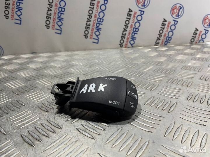 Переключатель магнитолы Renault Arkana