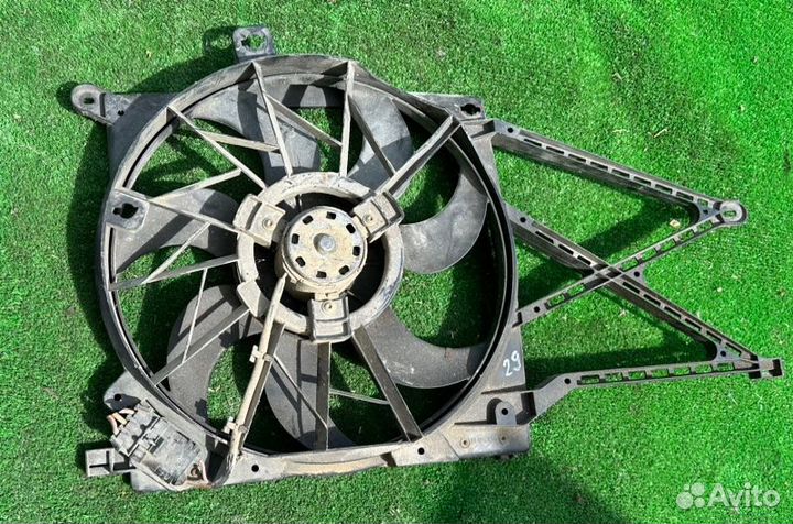 Вентилятор радиатора Opel Astra 2006
