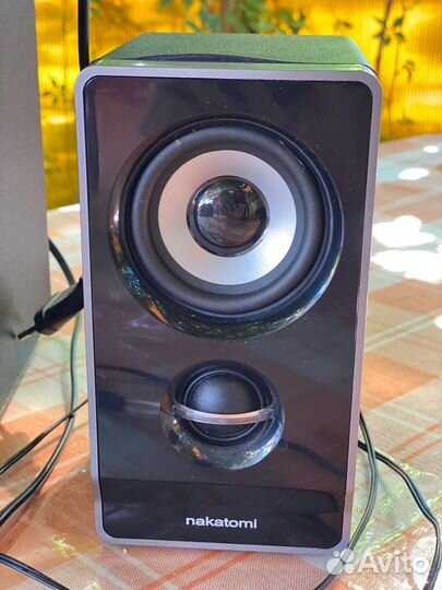 Акустические колонки nakatomi