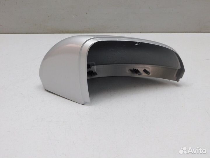 Крышка/накладка зеркала правого Renault Duster