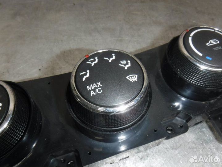 Блок управления отопителем Ssang Yong Actyon