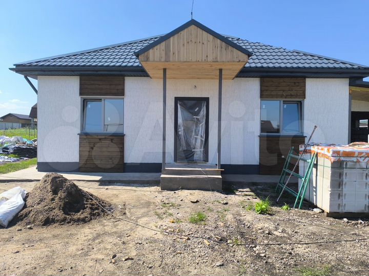 Дом 127,9 м² на участке 10 сот.