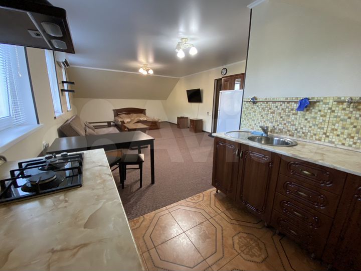 Комната 25 м², 1/3 эт.