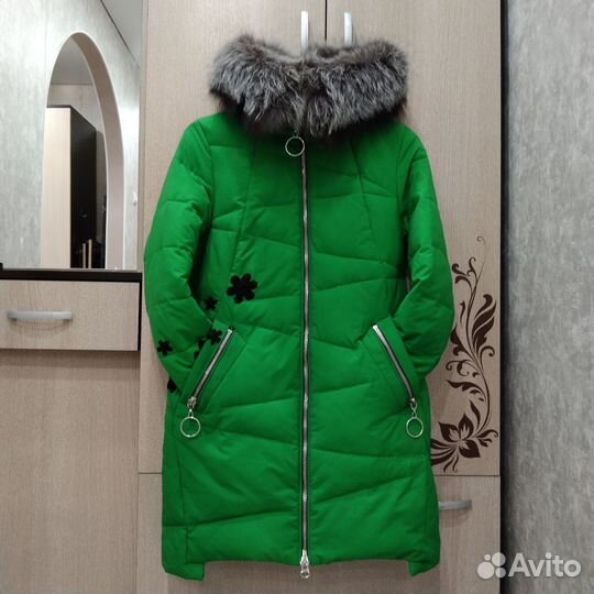 Пуховик женский