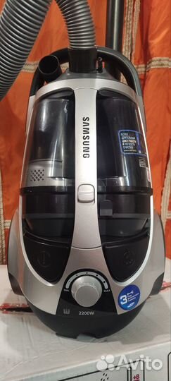 Пылесос Samsung 2200w