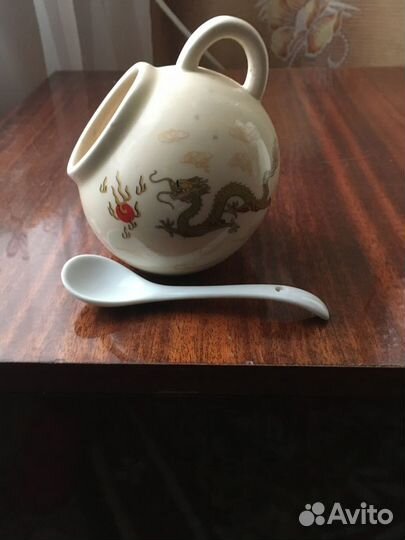 Сахарница или солонка