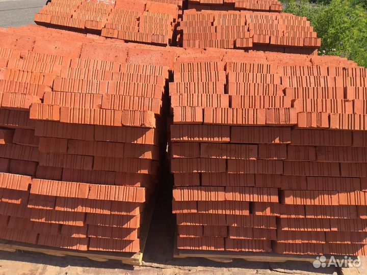 Кирпич строительный. Доставка