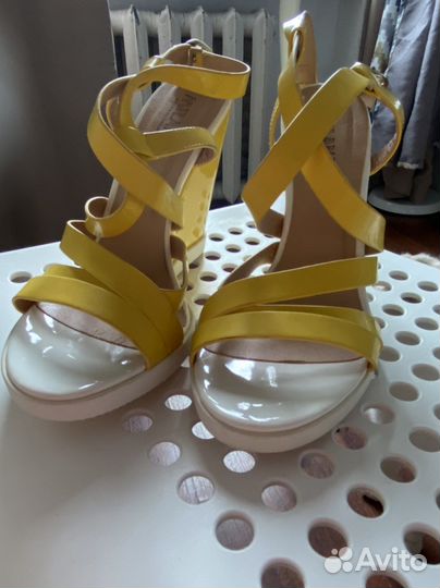 Босоножки женские 38 размер натуральная кожа