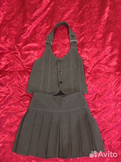 Школьная форма для девочки размер 30 для 1 класса