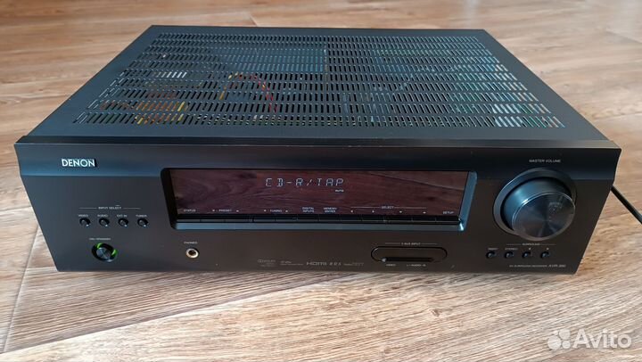 Ресивер Denon AVR-390