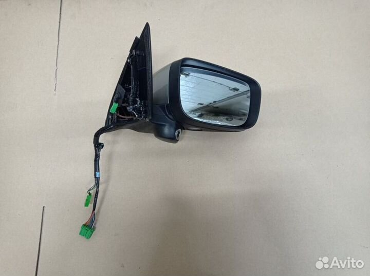Вольво XC60 зеркало правое в сборе c блис