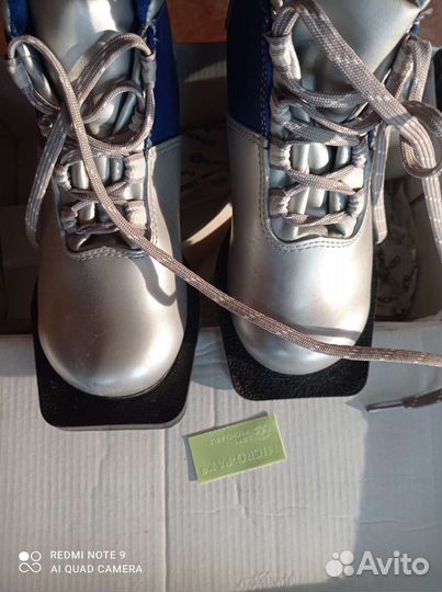 Лыжные ботинки 31 р