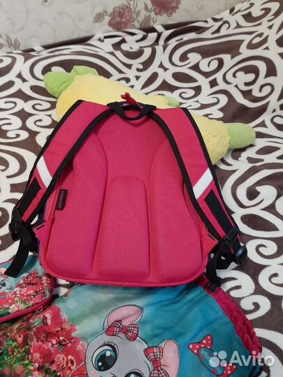 Школьный рюкзак для девочки