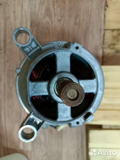 Электродвигатель