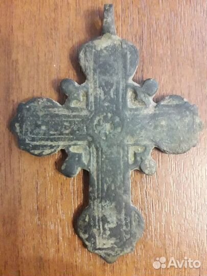 Крест нательный
