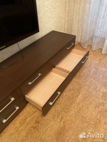 Стенка в гостиную