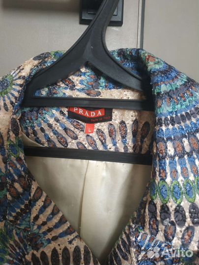 Плащ женский Prada