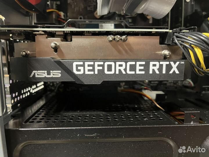 Видеокарта Asus RTX 3050 Phoenix 8GB