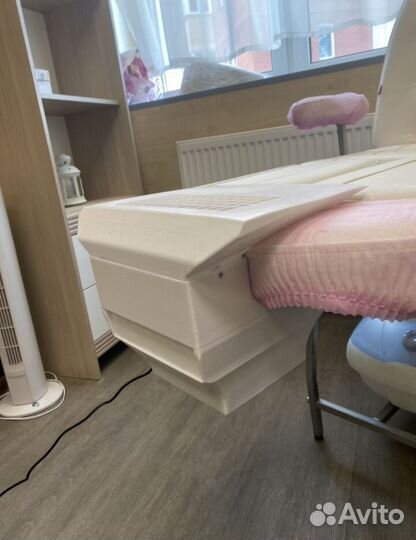 Вытяжка для педикюра