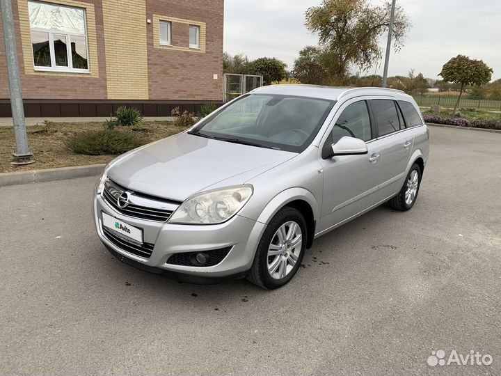 Opel Astra 1.8 AT, 2011, 162 000 км
