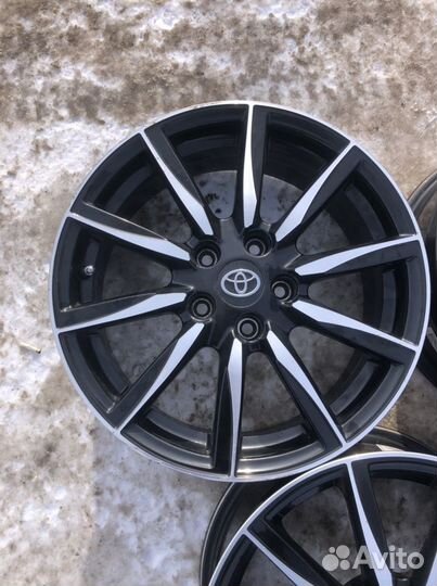 Литые диски r17 5x114 3 toyota