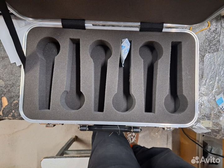 Кейс для 6 микрофонов gator GM-6-PE (арт. 319095)