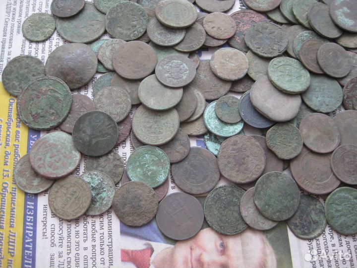 181 шт. старинные монеты.на чистку и опыты