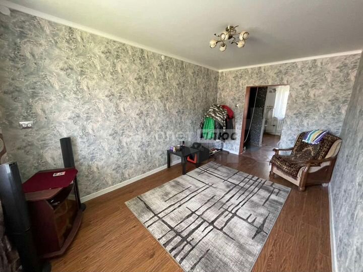 2-к. квартира, 38 м², 1/2 эт.