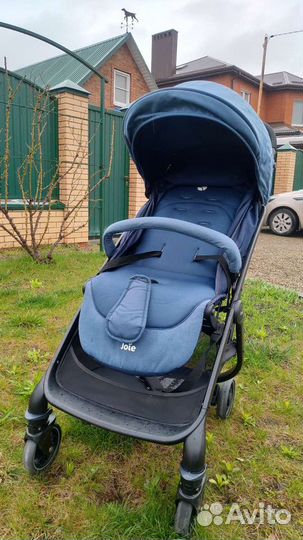 Коляска прогулочная