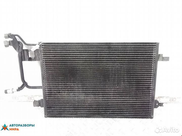 Радиатор кондиционера Volkswagen Passat B5 1999