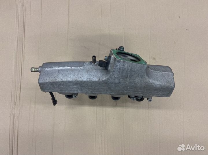Коллектор впускной 058133223D Audi A4 B5 1.8 AJL