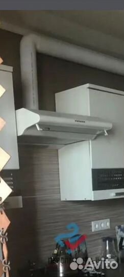 Кухонная вытяжка бу