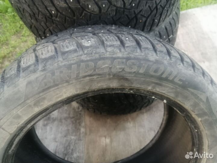 Bridgestone Blizzak Spike-02 SUV 255/50 R20 109T