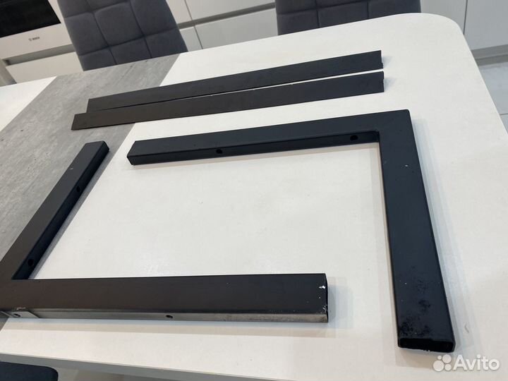 Кронштейн для столешницы, подстолье