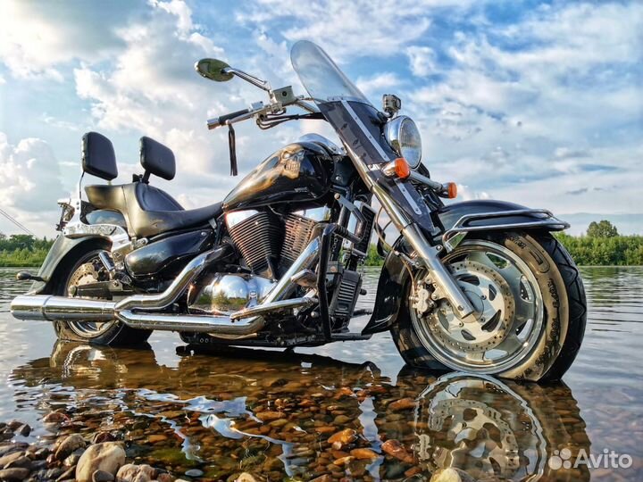 Suzuki VL1500