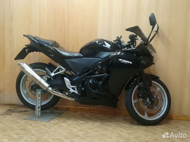 Honda CBR 250R