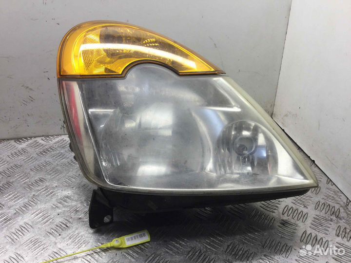 Фара правая Renault Modus K4M794