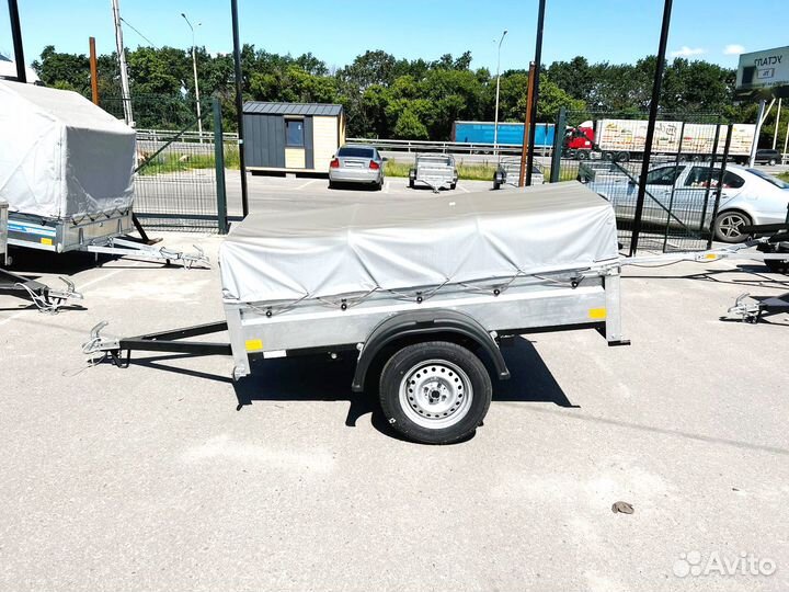 Прицеп на легковой автомобиль