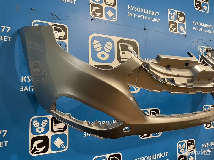 Бампер передний Hyundai IX-35 2010-2015 Серебристый