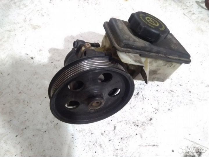 Насос гидроусилителя руля Ford Mondeo 3 рест. 2006