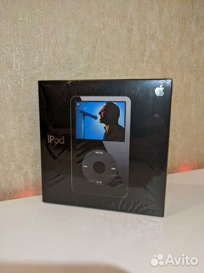 iPod classic 5th 30gb (новый, в плёнке)